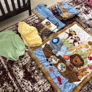 Lambs and Ivy Baby Bedding